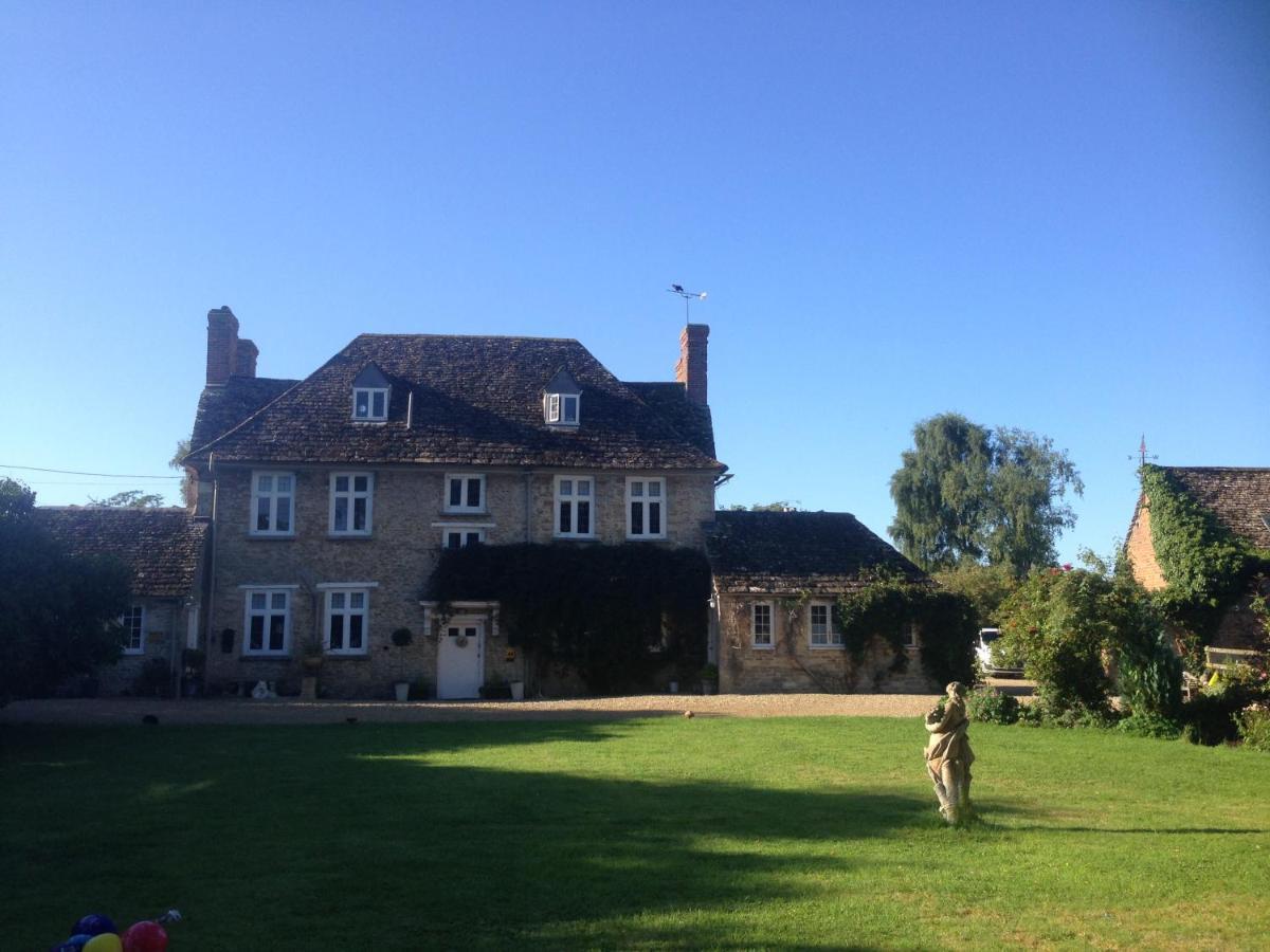 Manor Buscot